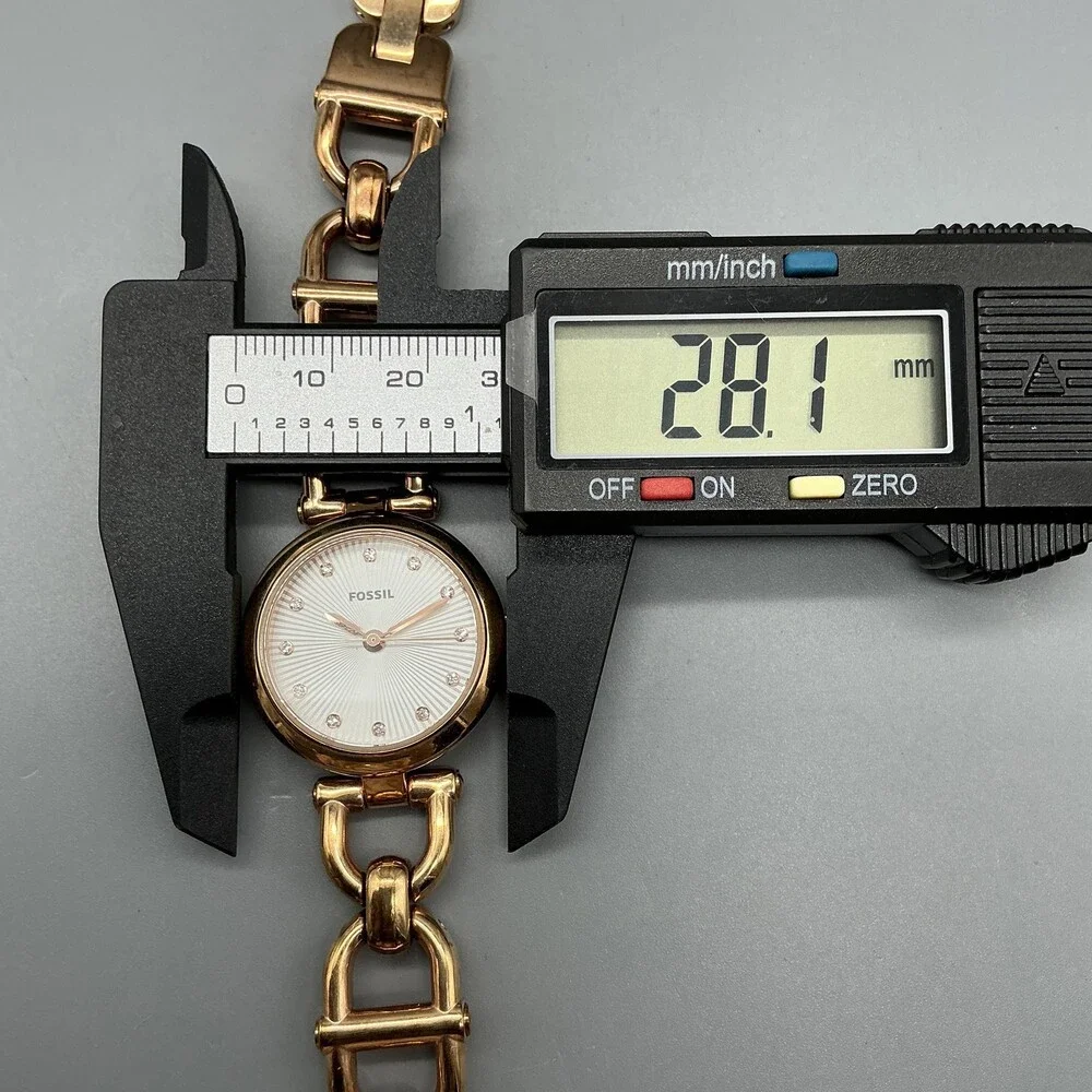 Fossil Womens Watch 28mm Silver Dial Gold Tone Bracelet 50M New Battery 7.5